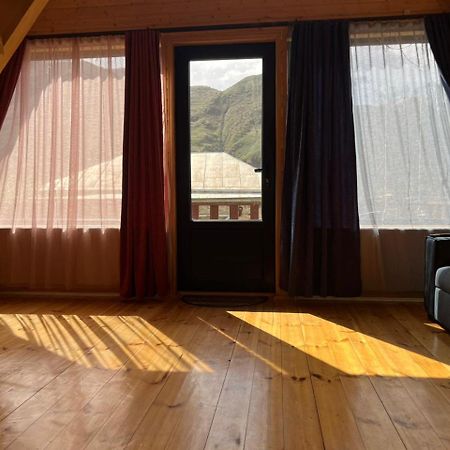 Vaso-Levani Kazbegi Cottage Eksteriør bilde